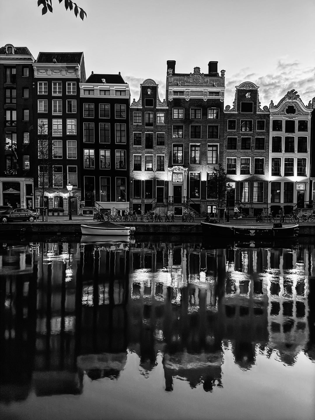 Soft Light Moments
