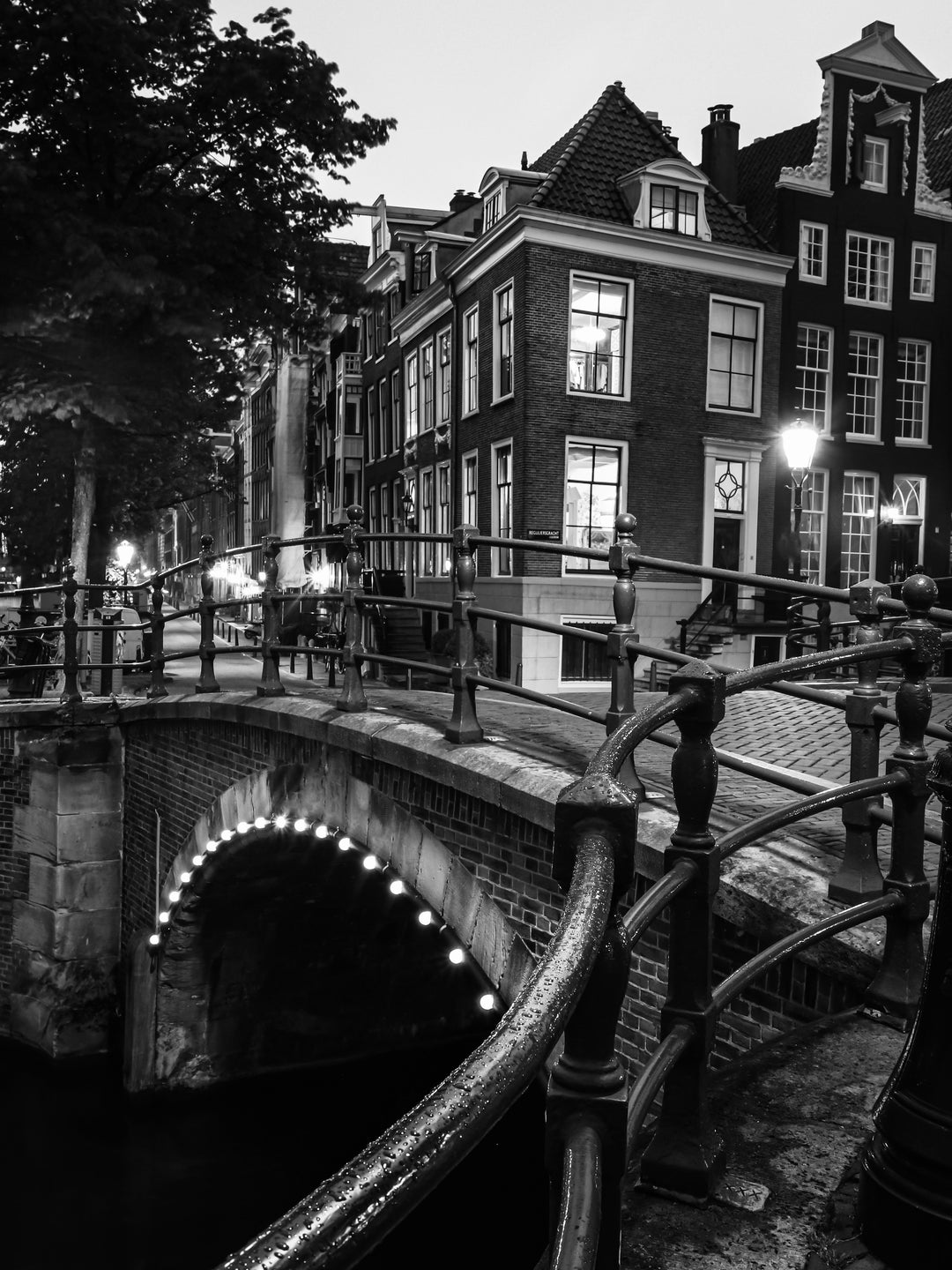 House by the Bridge